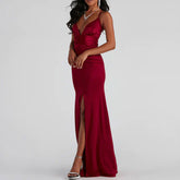 V Cut Graceful Pocket Cargo Pants